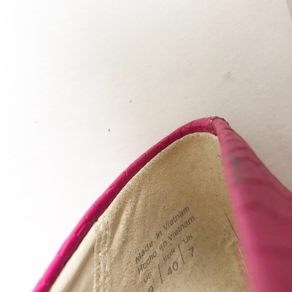 ALDO Women’s Pointy Toe Embossed Pump Heels B-15 - Picture 4 of 5